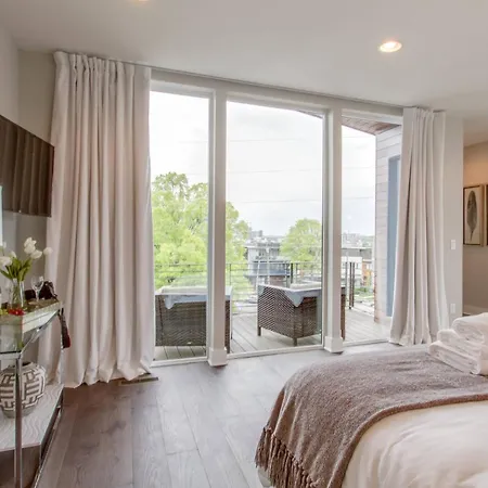Holiday home The Augustine! | Views, Gym, Walk To Gulch
