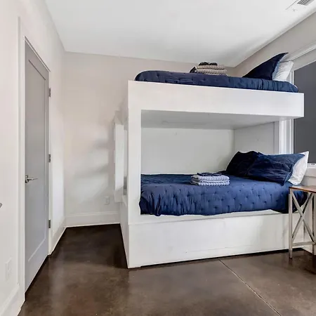 Spacious In - 2mi To Lower Broadway * Nashville