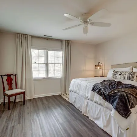 Luxury Townhouse On Music Row - Downtown Holiday home *