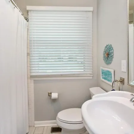 Hip 3 Bed 2 Bath * Nashville