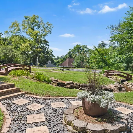 Copperline Ranch 60 Acre Estate Former Kenny Rogers Holiday home Nashville