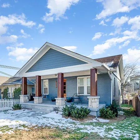 - 1815 Pearl St Holiday home