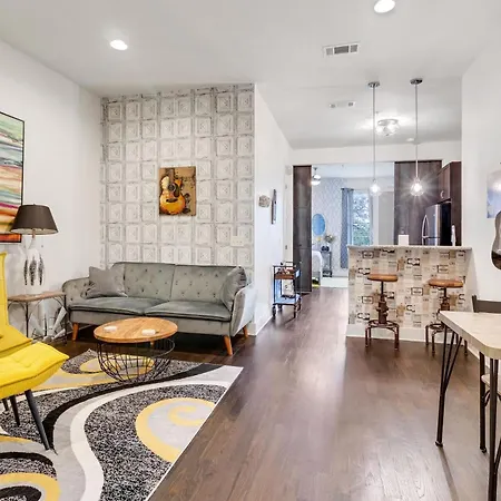 Holiday home Dream In Desirable West End Nashville