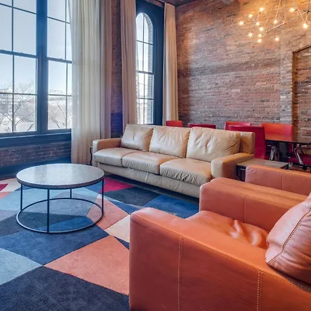 Riverfront Family Loft For 4 * Nashville