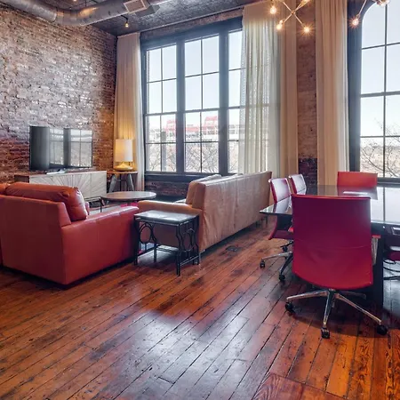 Riverfront Family Loft For 4 Holiday home Nashville
