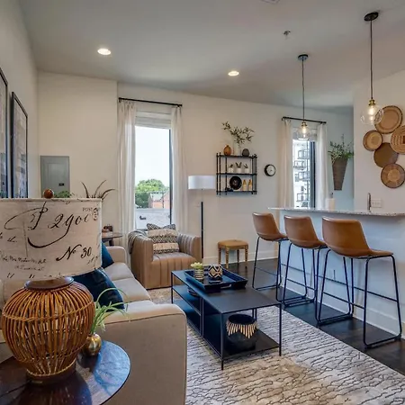 Stylish Loft Near Centennial Park