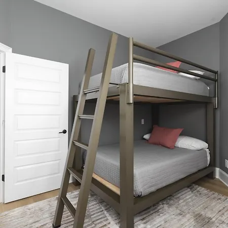 With Free Parking, 3 Mi Downtown & Stadium, By Coffee
