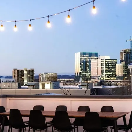 Gulch Getaway *
