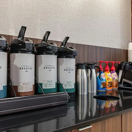 Fairfield & By Marriott Downtown-metrocenter 3*
