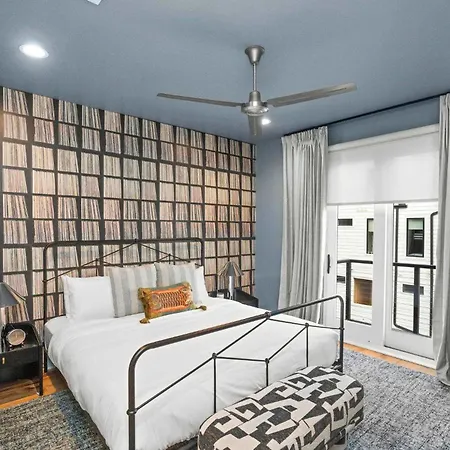Holiday home Mix At 8th & Argyle Elite Vacation Spot