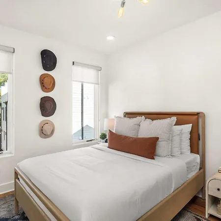 8th Ave South Gem Modern 4br House Near Hotspots Holiday home