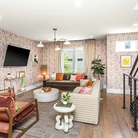 Holiday home Luxe At 8th And Argyle Elite Vacation Spot