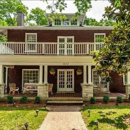 Holiday home The Taylor Swift - Dolly Mansion - Music Row