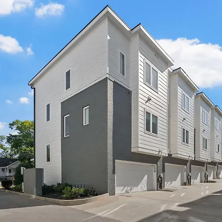 Bright 3br East Retreat 10 Min To Broadway Nashville