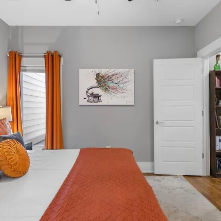 Only 4 Miles To Broadway With Free Parking And Tvs In Bedrooms * Nashville