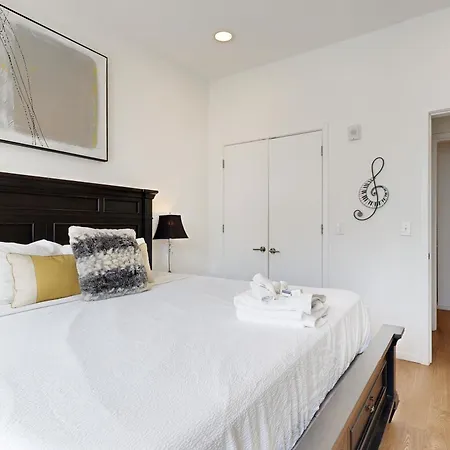 Apartment Illume 319