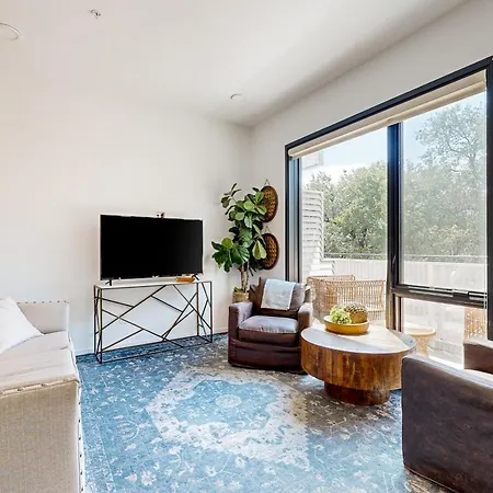 Illume 206 Apartment *