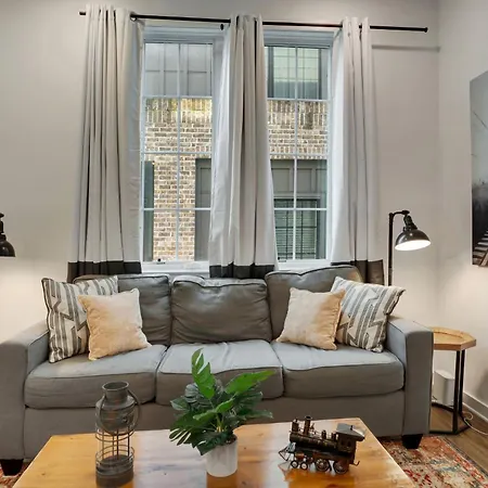 Group Getaway - 2 Homes Rooftops 28 * Nashville