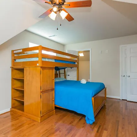 Villa Huge For Groups Near Downtown Nashville
