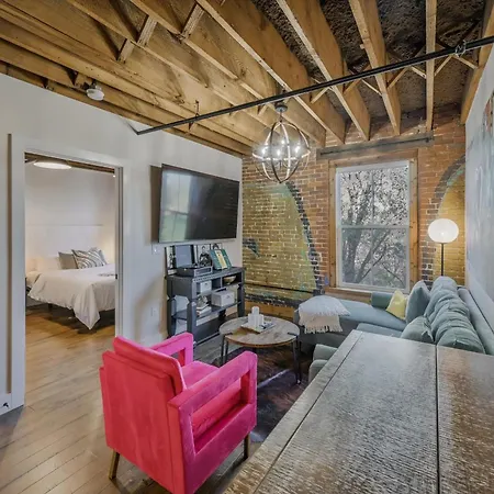 Luxe Loft With Speakeasy Parking And 2 Mi To Broadway Nashville