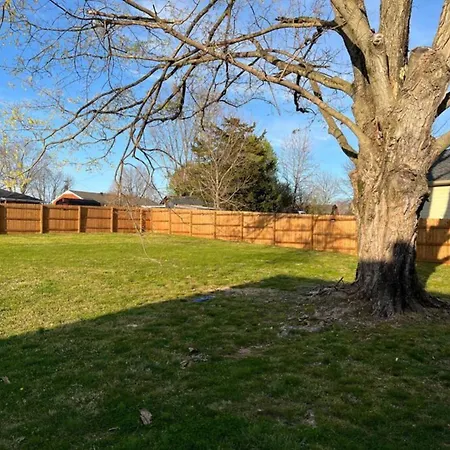 Oasis Of Nashville, With A Pool And Hot Tub !