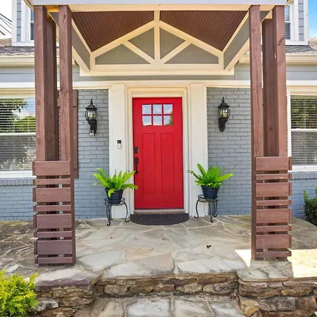 Cozy Close To Opry & Downtown Large Deck Nashville