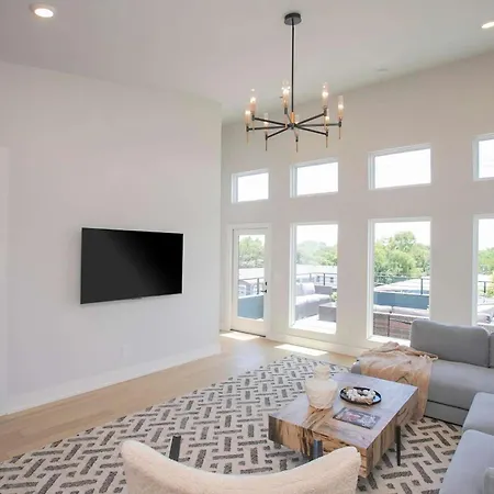 4 Bdr For 12 W Rooftop Deck & Firepit Nashville