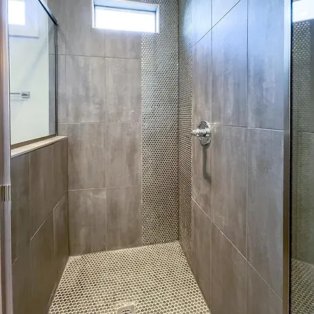 Modern Duplex - 1 Mile From Robust Nightlife * Nashville