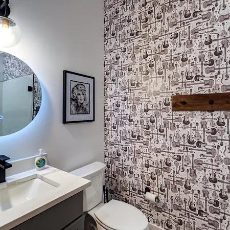 Trendy Close To Nissan Stadium