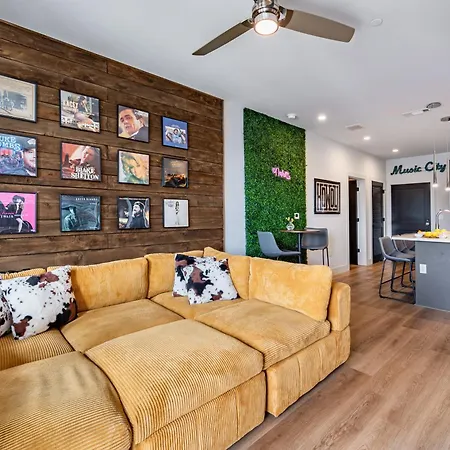 The Odyssey By Avantstay Nashville