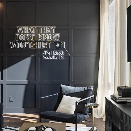 The Hideout Icon-inspired Style & Rooftop Chill Nashville