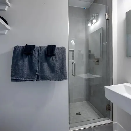 Holiday home Dolly's Disco - Stylish 2 Bdr Nashville