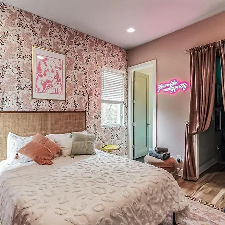 Boho Townhome For 12 Close To Dt