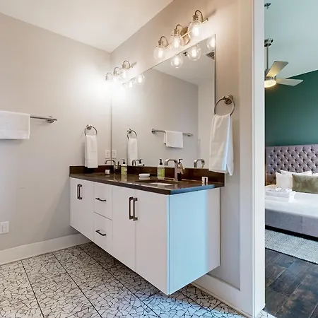 Apartment Oasis On 2nd #302