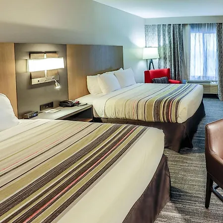 Hotel Country & By Radisson Airport Tn Nashville