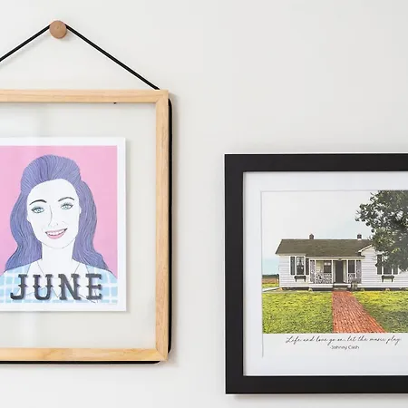 Holiday home Dolly Johnny Willie Inspired 5 Min From