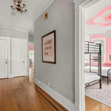 Apartment The Dolly - Tswift Combo - Music Row - Walkable *