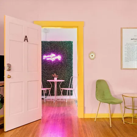 The Dolly - Tswift Combo - Music Row - Walkable Apartment