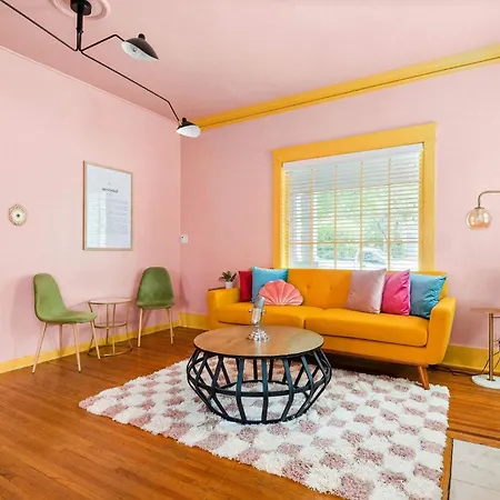Apartment The Dolly - Tswift Combo - Music Row - Walkable *