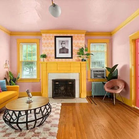 The Dolly - Tswift Combo - Music Row - Walkable Apartment Nashville