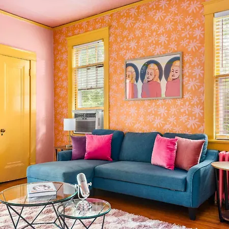 The Dolly - Tswift Combo - Music Row - Walkable Apartment