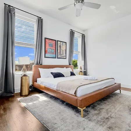 Stylish Midtown Near Vanderbilt & Parthenon *