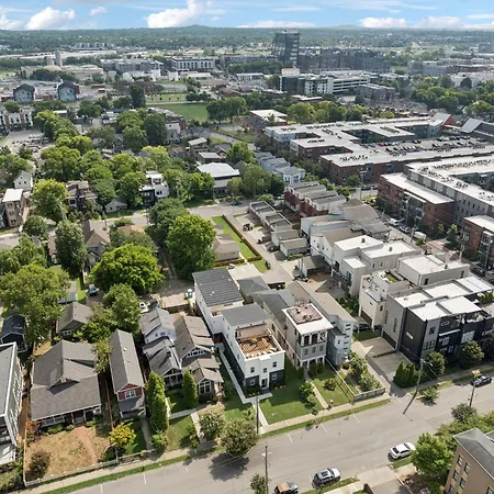 Nash Urban Oasis With Rooftop And Modern Amenities Nashville