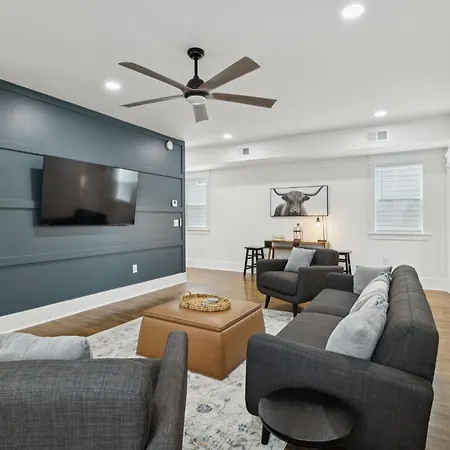 Nash Urban Oasis With Rooftop And Modern Amenities Nashville