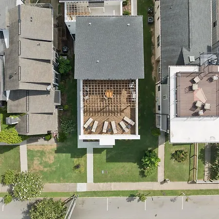 Nash Urban Oasis With Rooftop And Modern Amenities