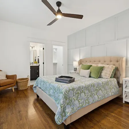 Nash Urban Oasis With Rooftop And Modern Amenities *