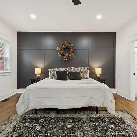Nash Urban Oasis With Rooftop And Modern Amenities Holiday home *