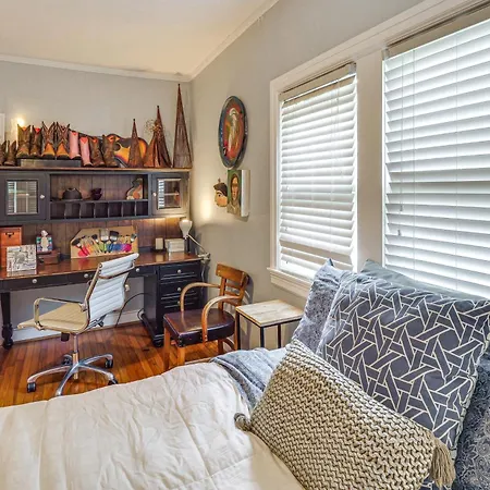 Spacious Retreat W/ Yard: Wfh Friendly! Nashville