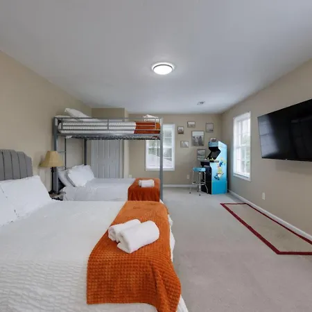 Holiday home Relaxing 3br Retreat 15 Minutes To Broadway *