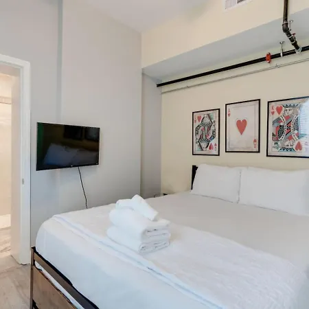Parthenon Getaway - 2bdrm Apartment *